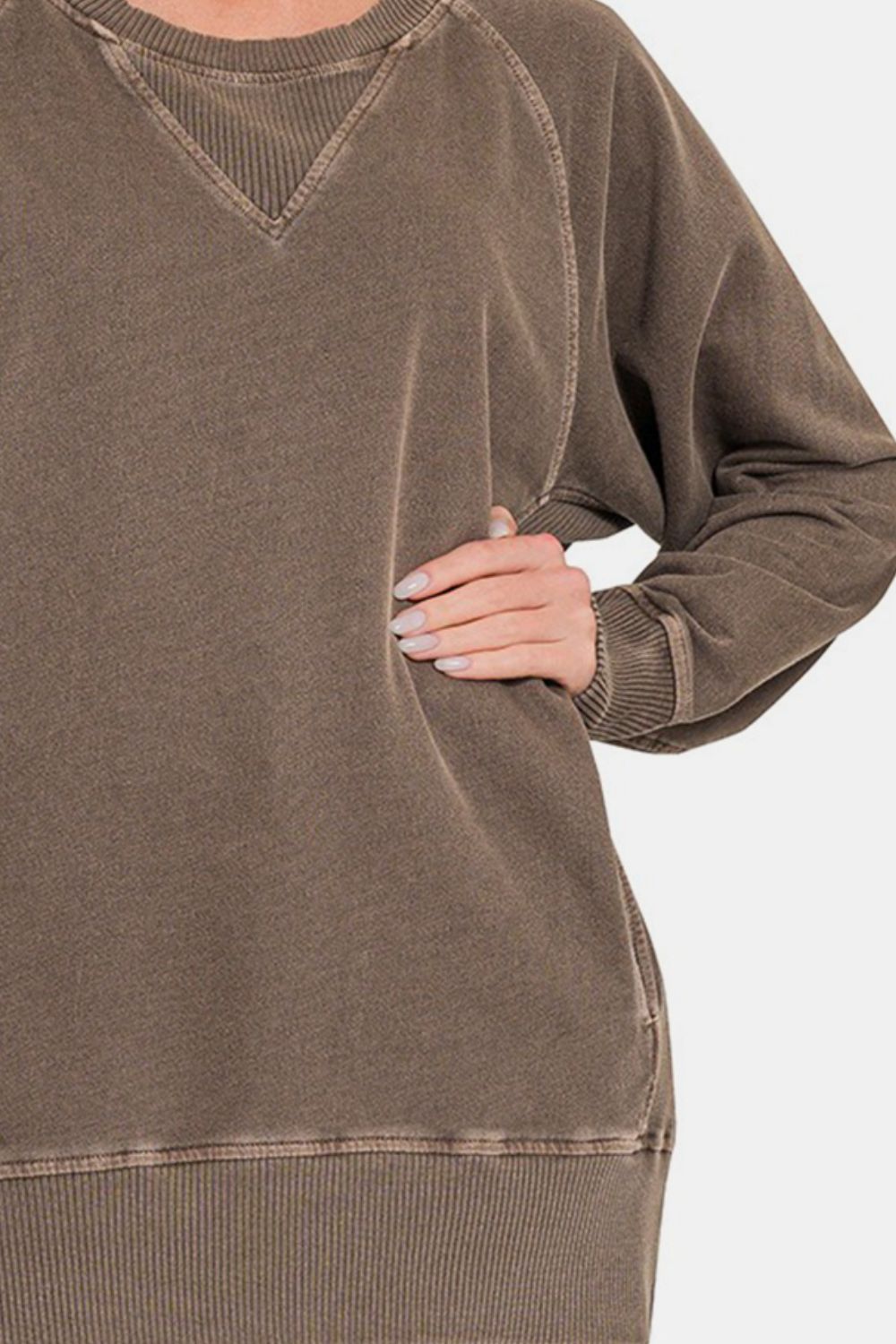 Zenana Round Neck Long Sleeve Sweatshirt